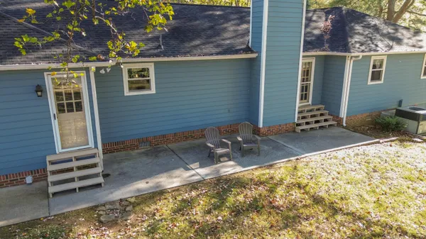 $379,900 | 180 Northwest Mapleton Forest Drive, Cleveland, TN 37312