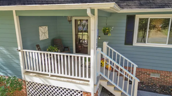$379,900 | 180 Northwest Mapleton Forest Drive, Cleveland, TN 37312