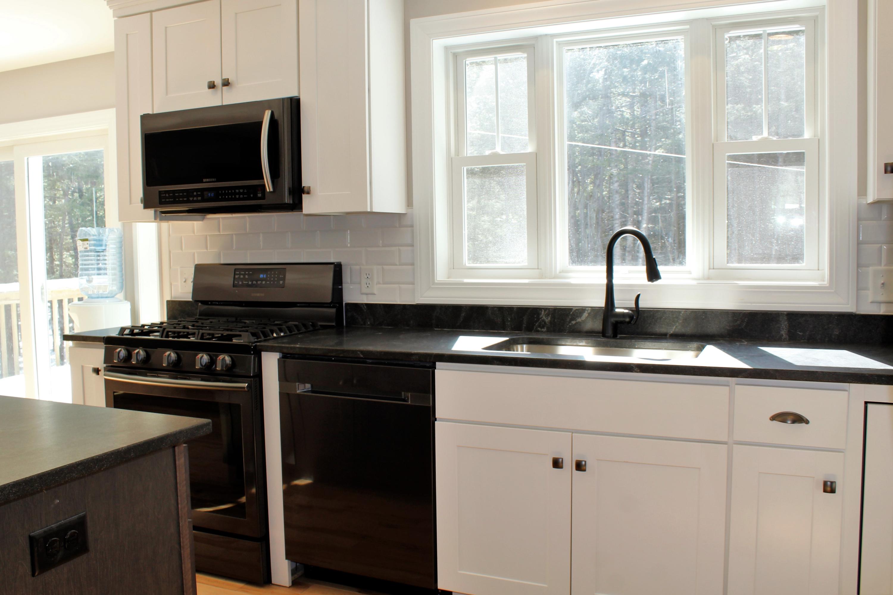 42 Andrea Way Cumberland Center, ME 04021 - Photo 6 of 59 4