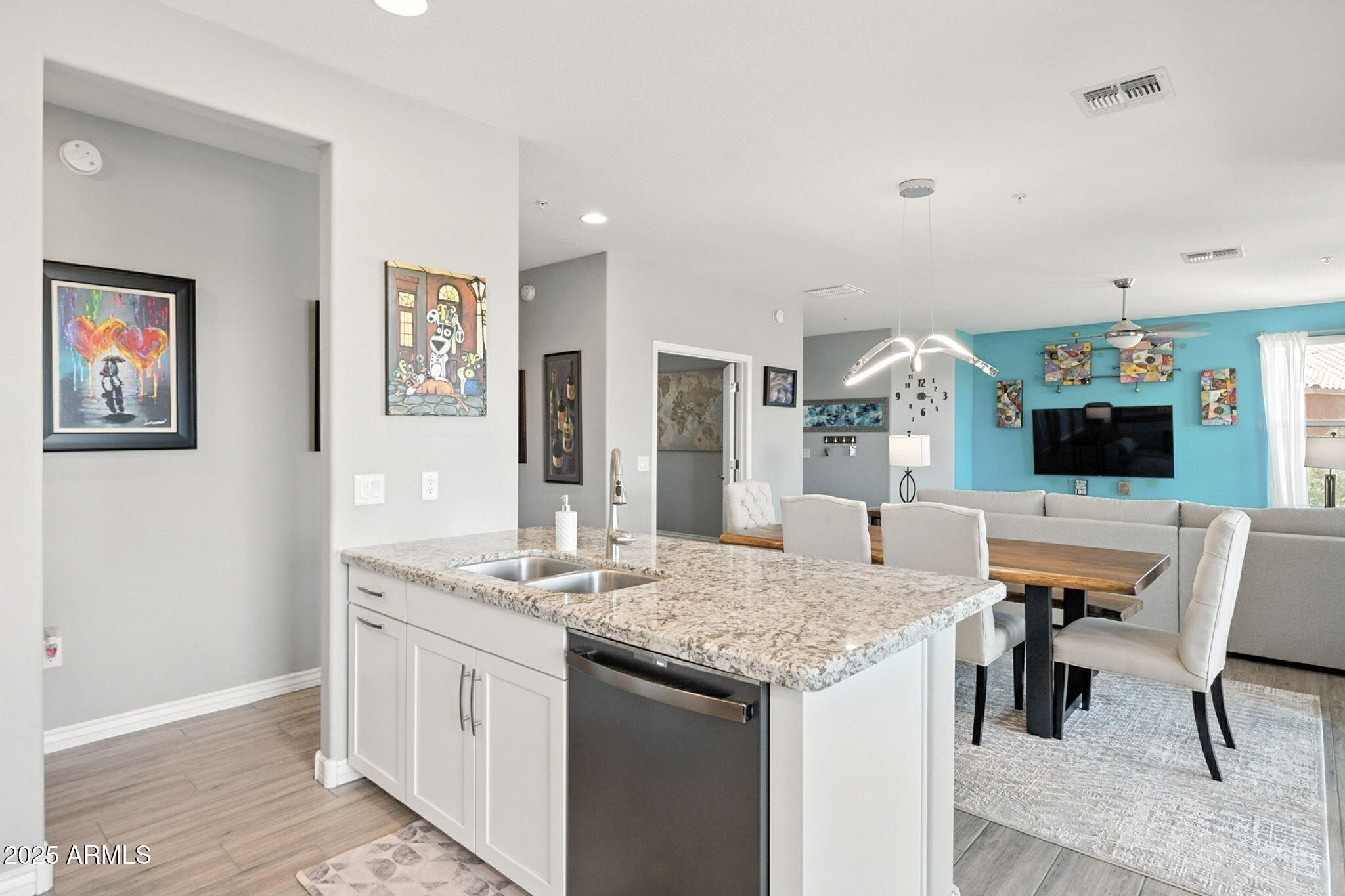 2425 West Bronco Butte Trail, Unit 2014 Phoenix, AZ 85085 - Photo 13 of 32