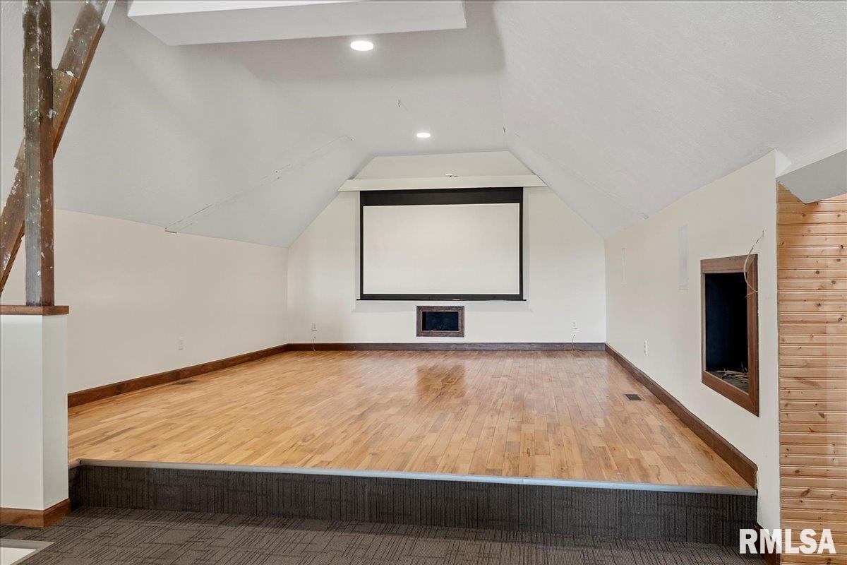 6515 West Logan County Line Road Williamsville, IL 62693 - Photo 49 of 95 Gallery Image 49