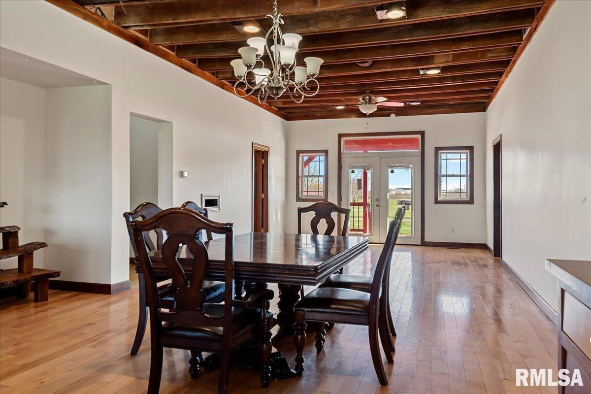 6515 West Logan County Line Road Williamsville, IL 62693 - Photo 8 of 95 Gallery Image 8