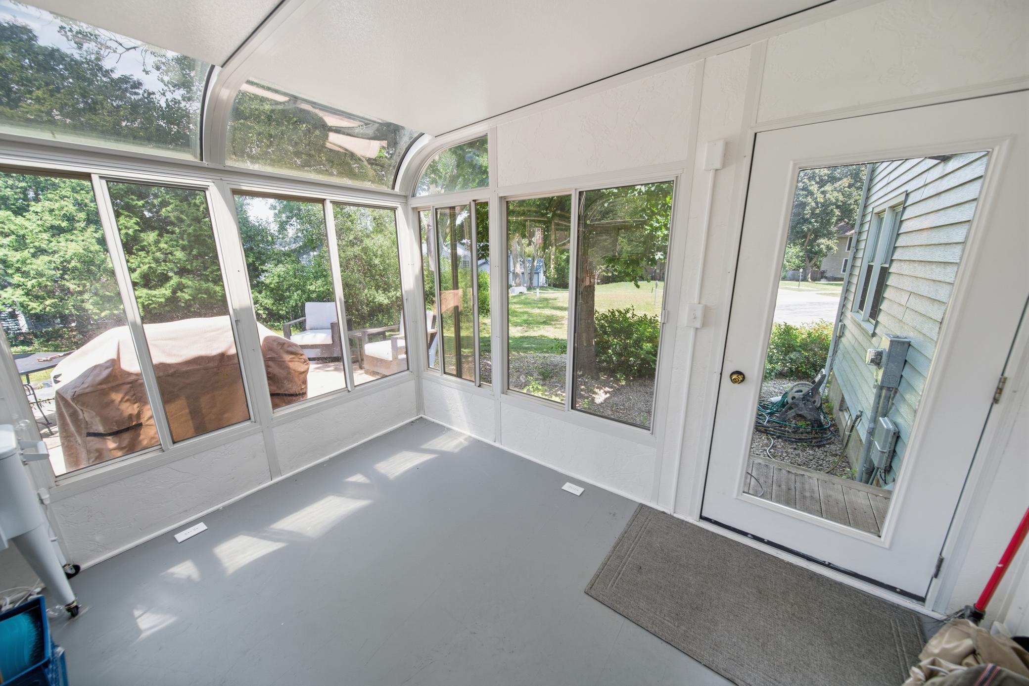 105 26th Street Northwest Rochester, MN 55901 - Photo 29 of 59