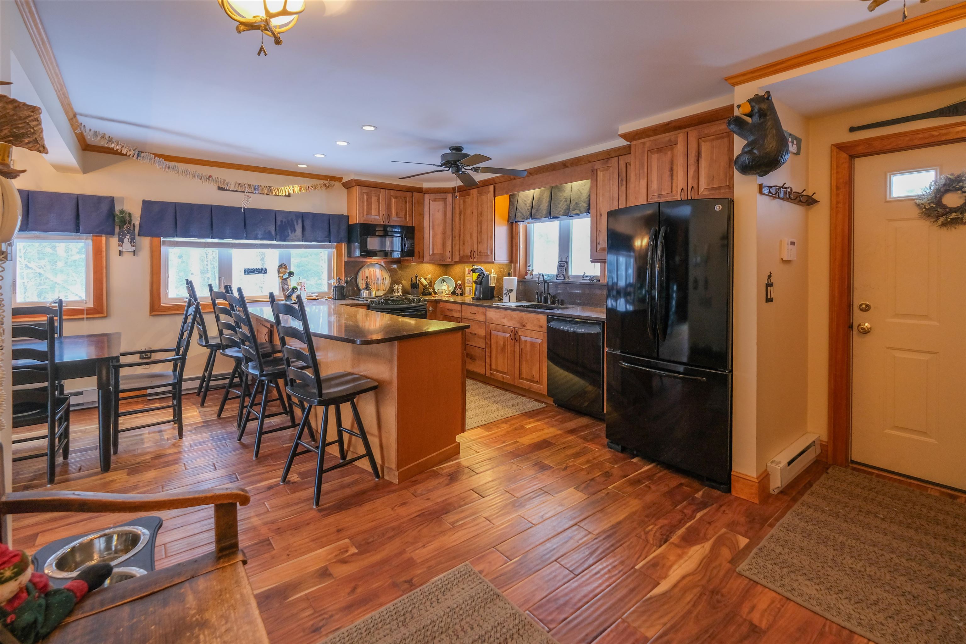 86 Edelweiss Road Ludlow, VT 05149 - Photo 4 of 49