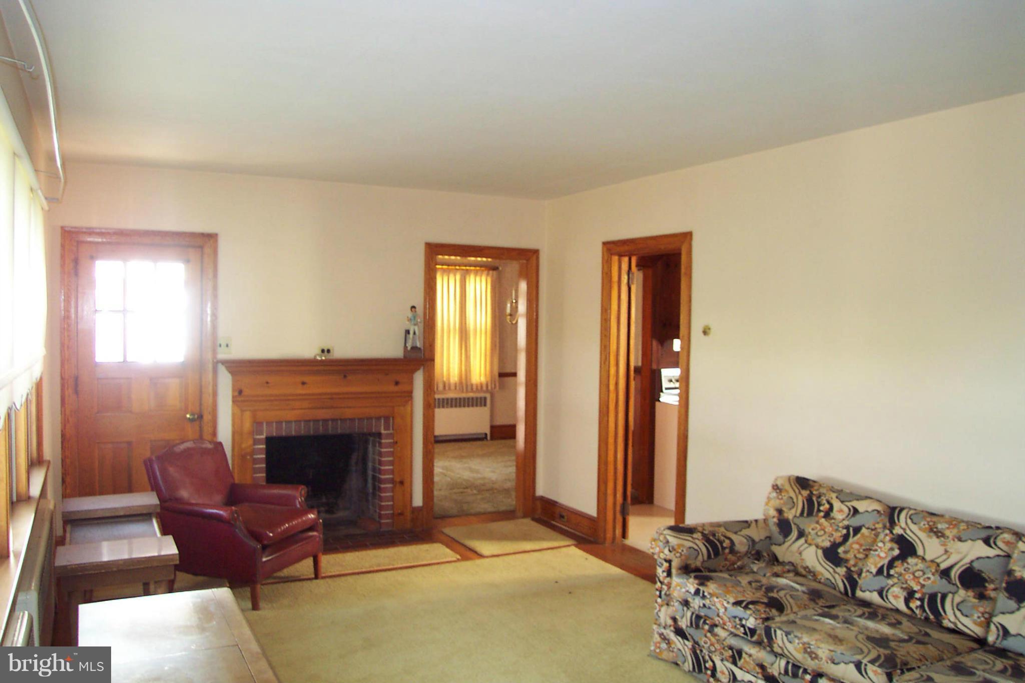 26909 Mallard Road Chestertown, MD 21620 - Photo 5 of 13 Living Room