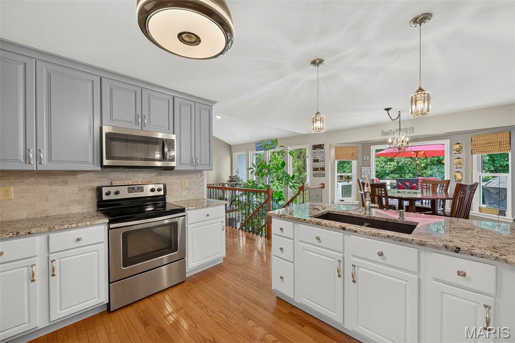 406 Rascal Crossing O'Fallon, MO 63366 - Photo 3 of 73 Gallery Image 3