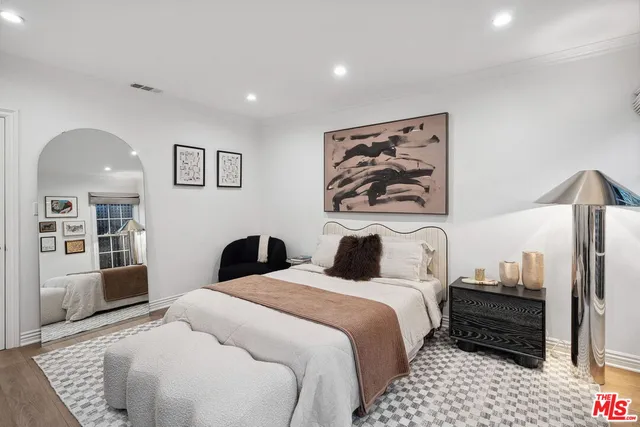 $2,195,000 | 805 South Ogden Drive, Los Angeles, CA 90036