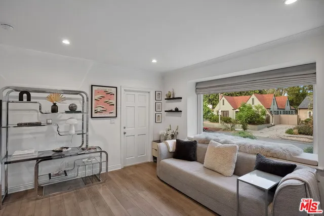 $2,195,000 | 805 South Ogden Drive, Los Angeles, CA 90036
