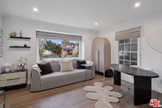 $2,195,000 | 805 South Ogden Drive, Los Angeles, CA 90036