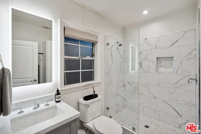 $2,195,000 | 805 South Ogden Drive, Los Angeles, CA 90036