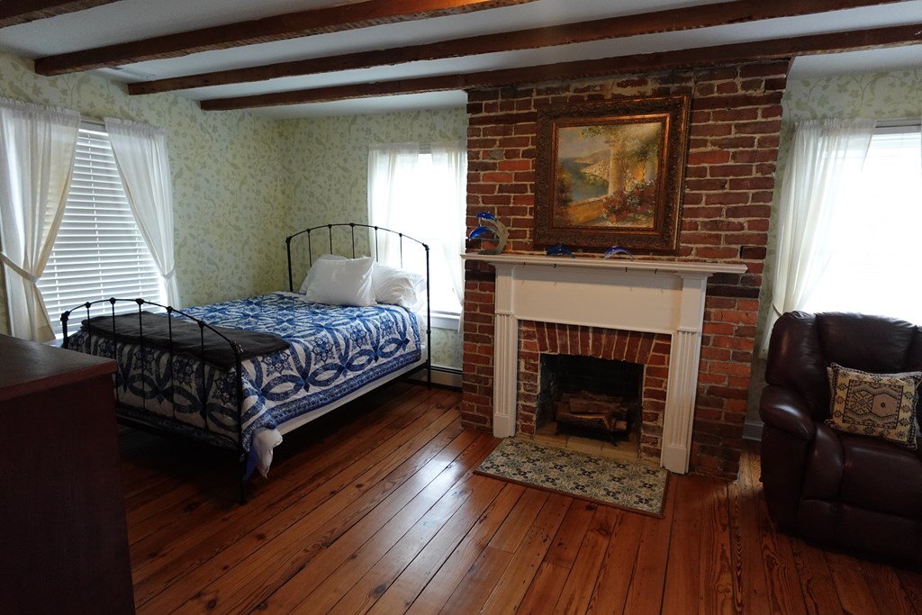 7337 Bayside Road Franktown, VA 23354 - Photo 23 of 82