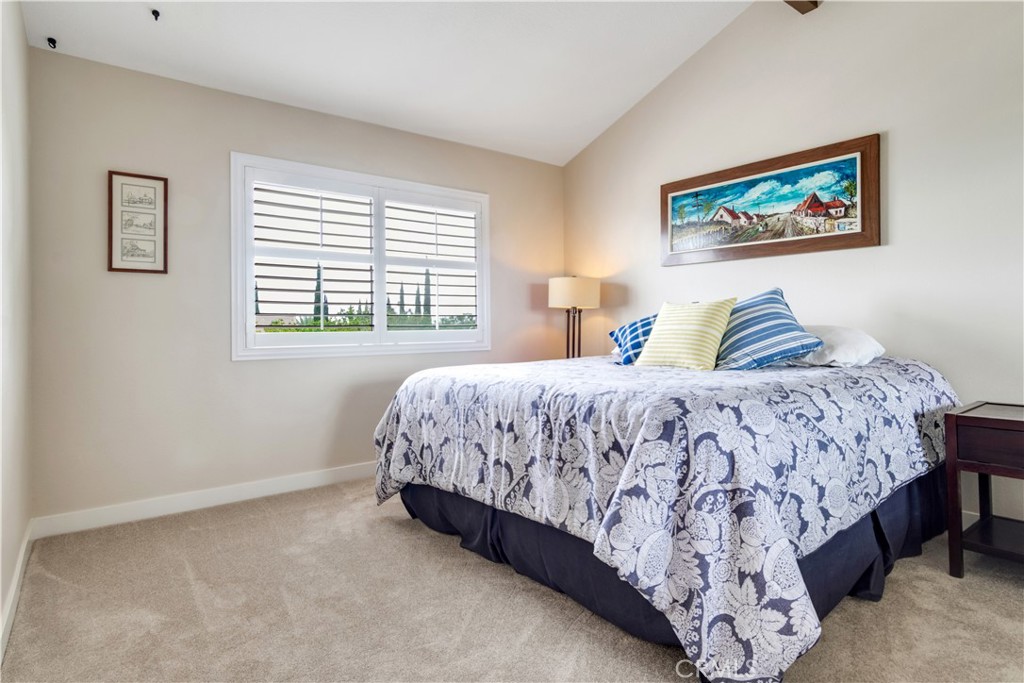 2429 Cliff Road Upland, CA 91784 - Photo 25 of 44 Upstairs bedroom