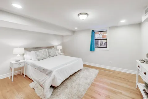 $310,000 | 2201 West Winona Street, Unit G, Chicago, IL 60625