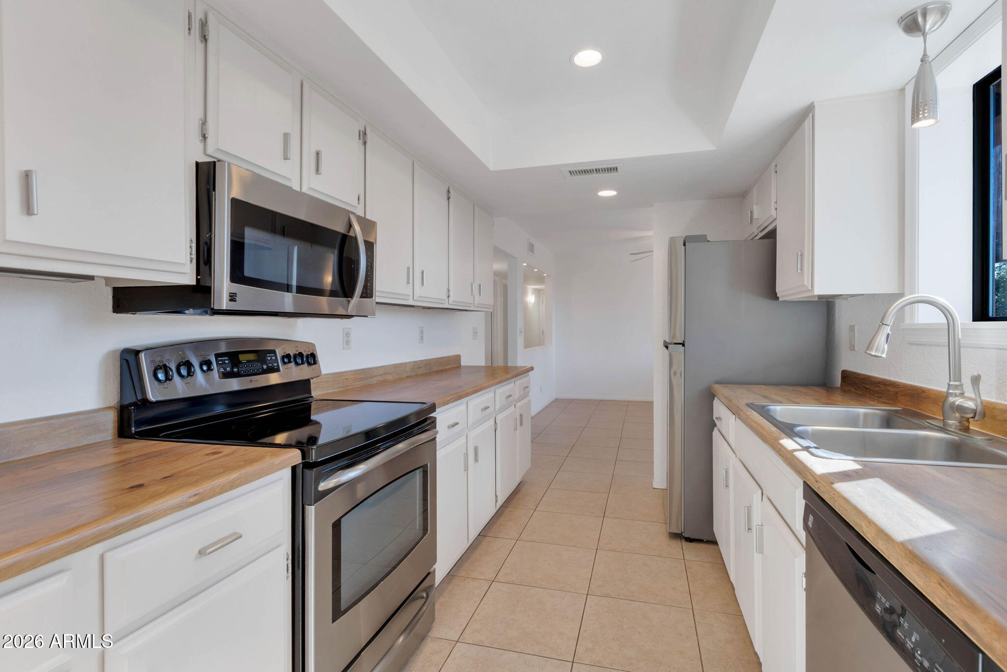 2345 Lariat Road Sedona, AZ 86336 - Photo 13 of 34 Kitchen 1