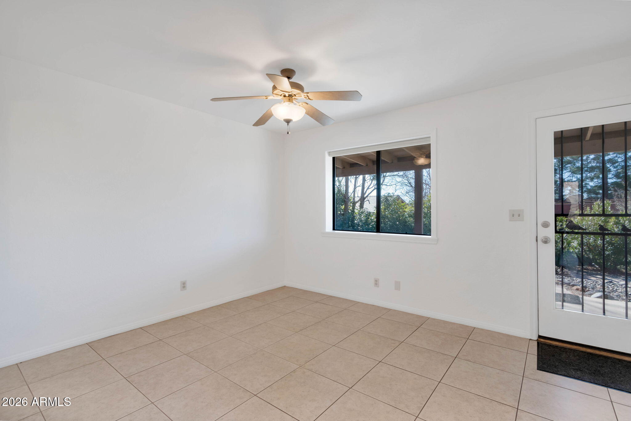 2345 Lariat Road Sedona, AZ 86336 - Photo 18 of 34 Dining Room 1