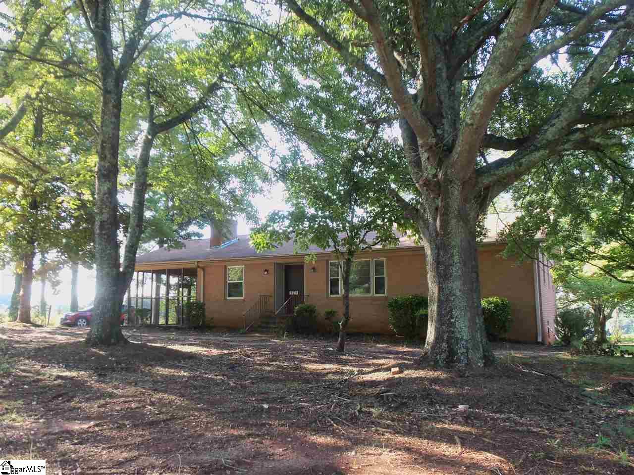575 Gum Springs Road Taylors, SC 29687 - Photo 2 of 33
