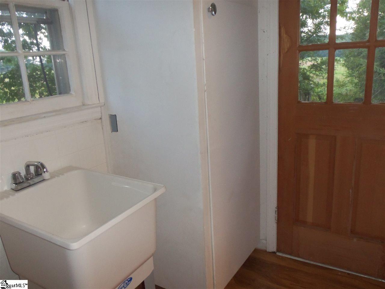 575 Gum Springs Road Taylors, SC 29687 - Photo 22 of 33