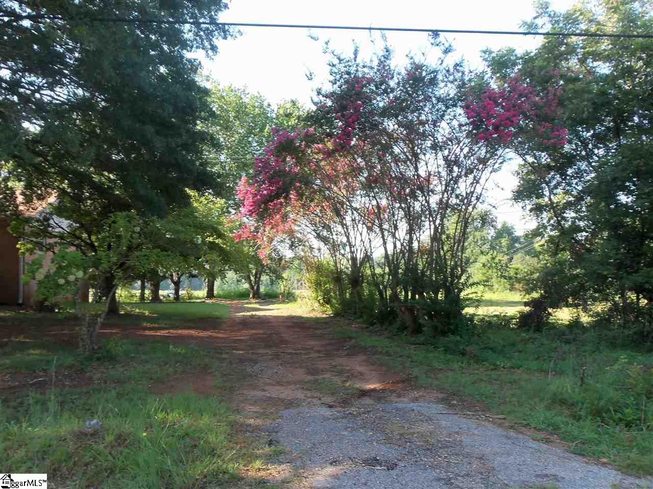 575 Gum Springs Road Taylors, SC 29687 - Photo 5 of 33