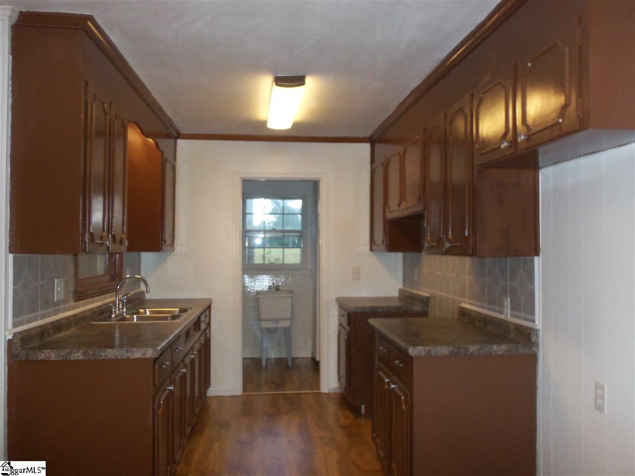 575 Gum Springs Road Taylors, SC 29687 - Photo 9 of 33