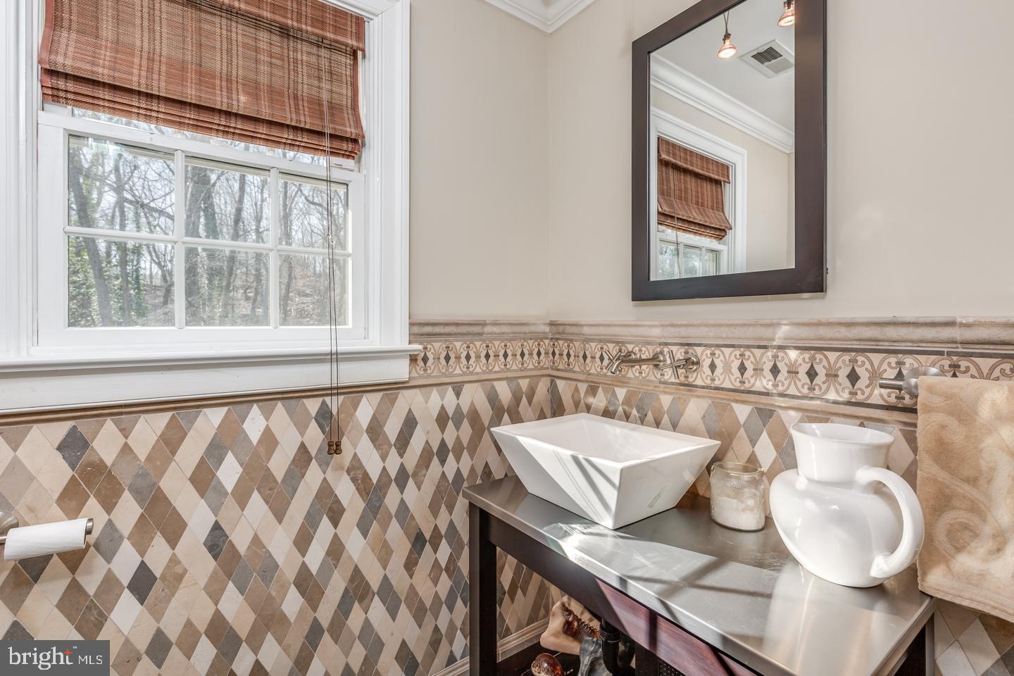 14 Partridge Court Cherry Hill, NJ 08003 - Photo 18 of 65 Powder room - main level