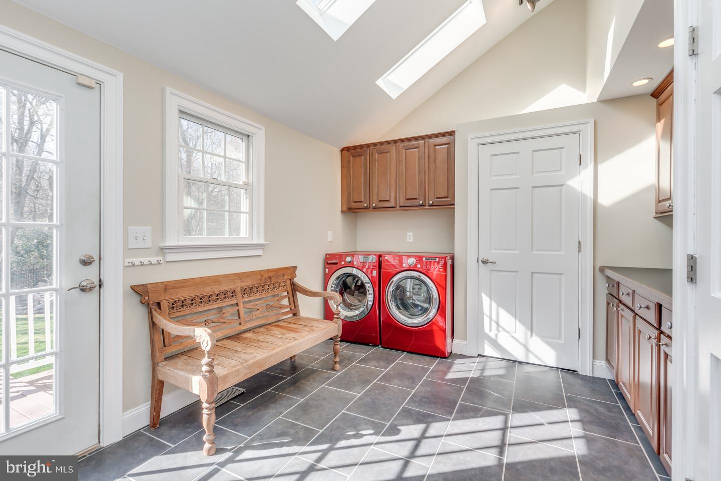 14 Partridge Court Cherry Hill, NJ 08003 - Photo 23 of 65 Washer & Dryer included