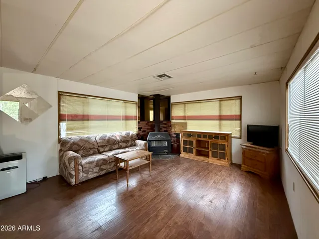 $150,000 | 2953 Wildcat Trail, Overgaard, AZ 85933