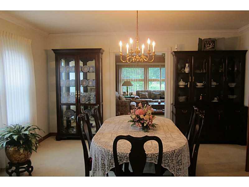 423 Locust Street Indiana, PA 15701 - Photo 4 of 11 Dining Room.