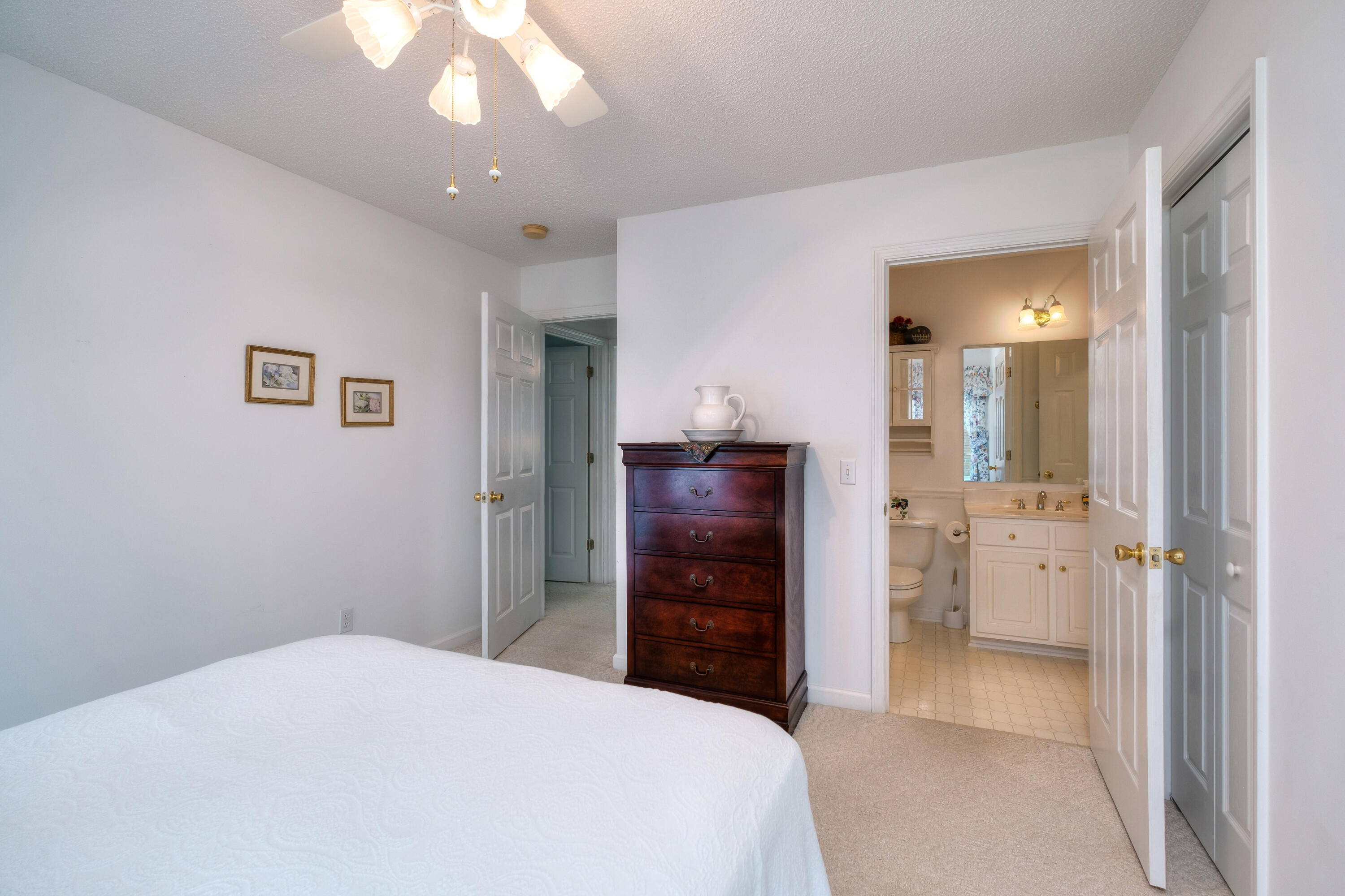 12 Ridge Lake Drive Manning, SC 29102 - Photo 23 of 49 GUEST BEDROOM