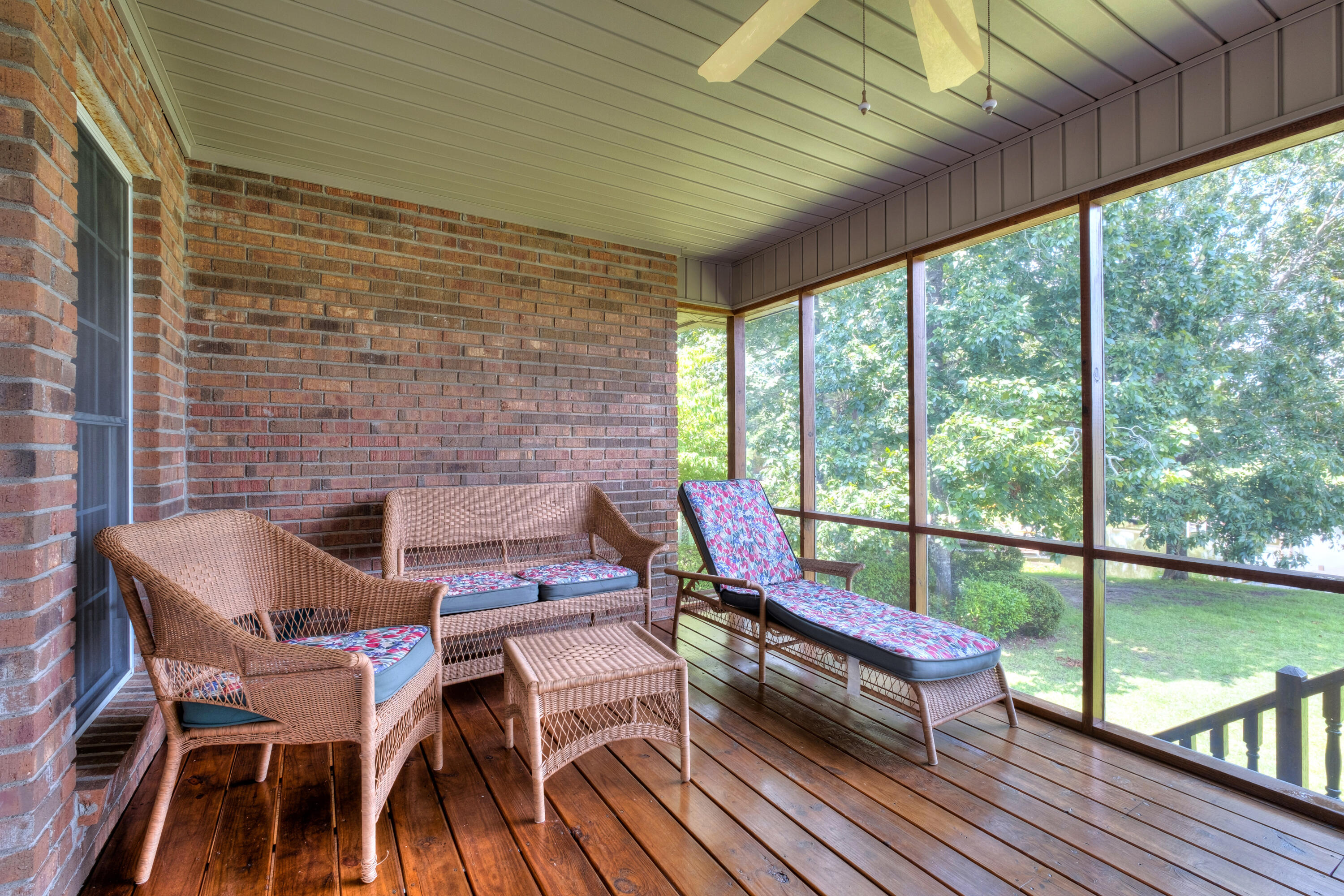 12 Ridge Lake Drive Manning, SC 29102 - Photo 28 of 49 SCREENED PORCH