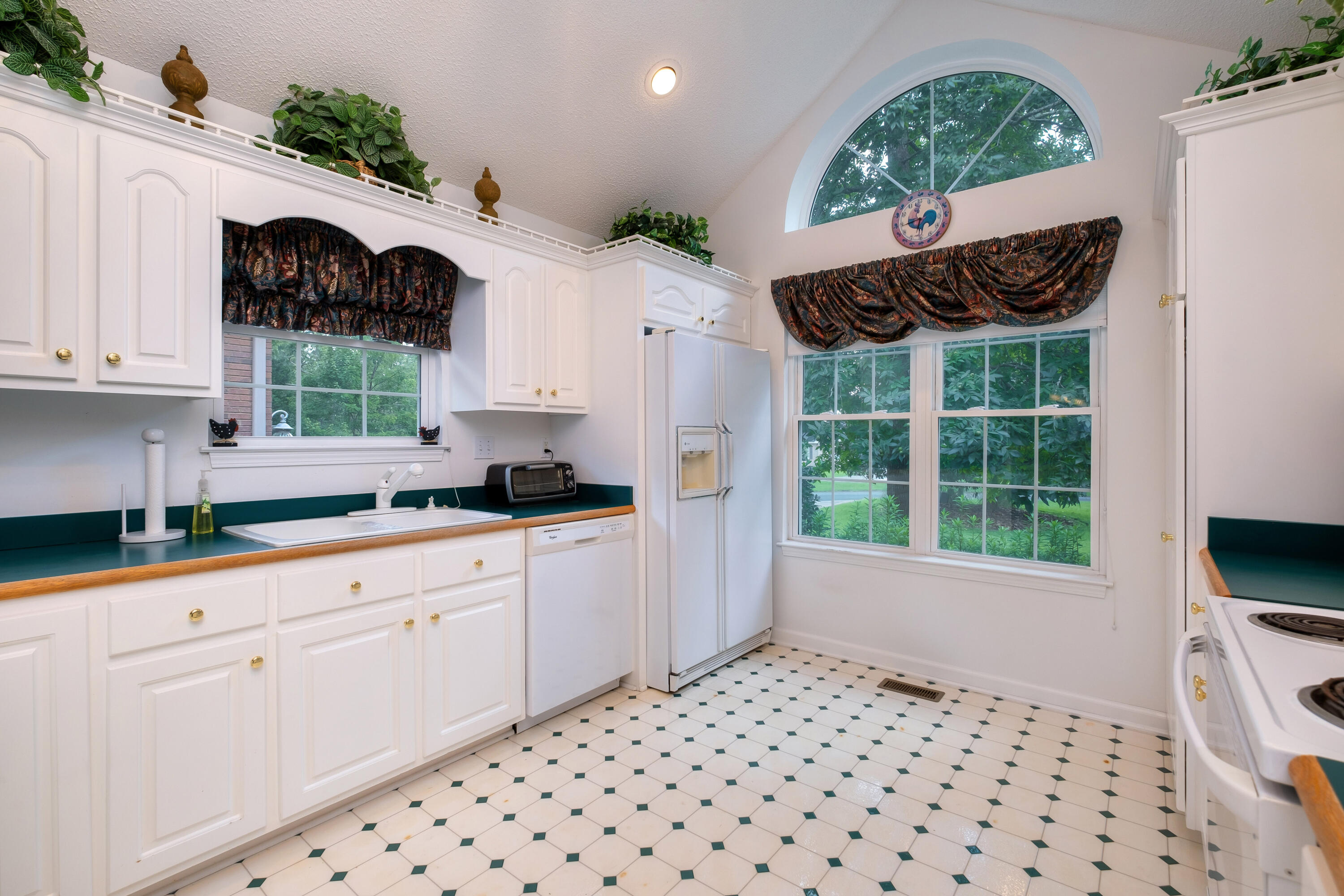 12 Ridge Lake Drive Manning, SC 29102 - Photo 10 of 49 KITCHEN AREA