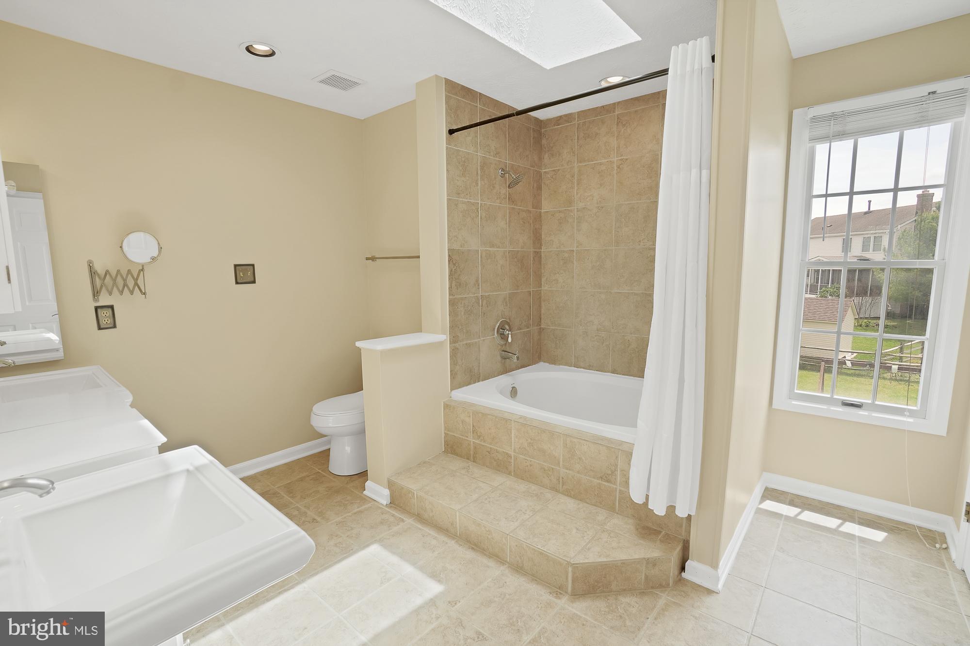 17205 Spates Hill Road Poolesville, MD 20837 - Photo 35 of 59 Custom walk-up tub/shower Skylight!