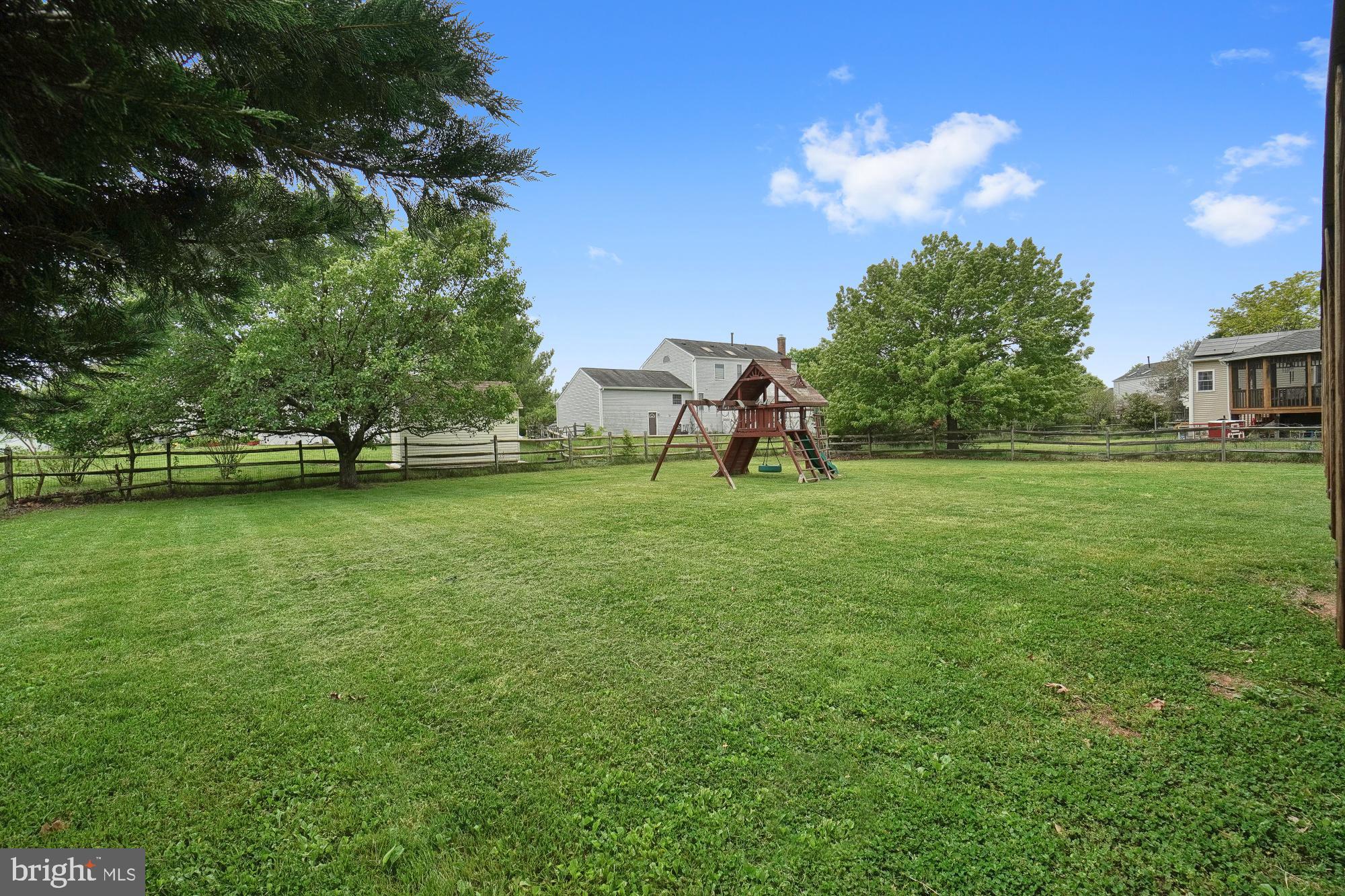 17205 Spates Hill Road Poolesville, MD 20837 - Photo 9 of 59 Ready for kids, friends, and pets