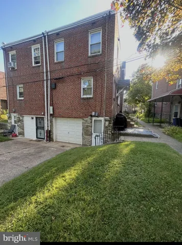 $2,500 | 2431 North 50th Street, Philadelphia, PA 19131
