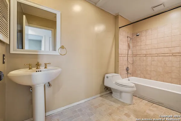 $2,250 | 17119 Terra Rosa, Helotes, TX 78023