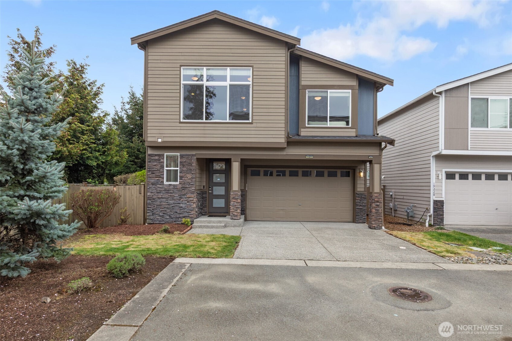 19230 37th Drive Southeast, Unit 4 Bothell, WA 98012 - Photo 35 of 39