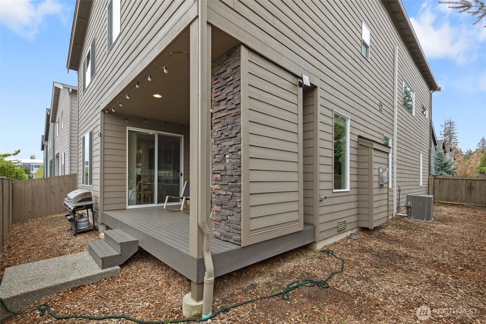 19230 37th Drive Southeast, Unit 4 Bothell, WA 98012 - Photo 36 of 39