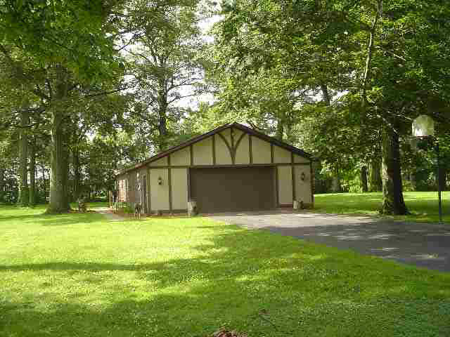 6061 West Cornbread Road Yorktown, IN 47396 - Photo 9 of 9