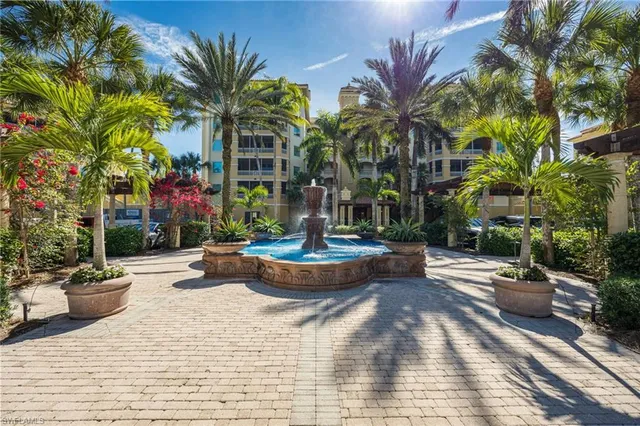 $1,995,000 | 2748 Tiburon Boulevard East, Unit C505, Naples, FL 34109