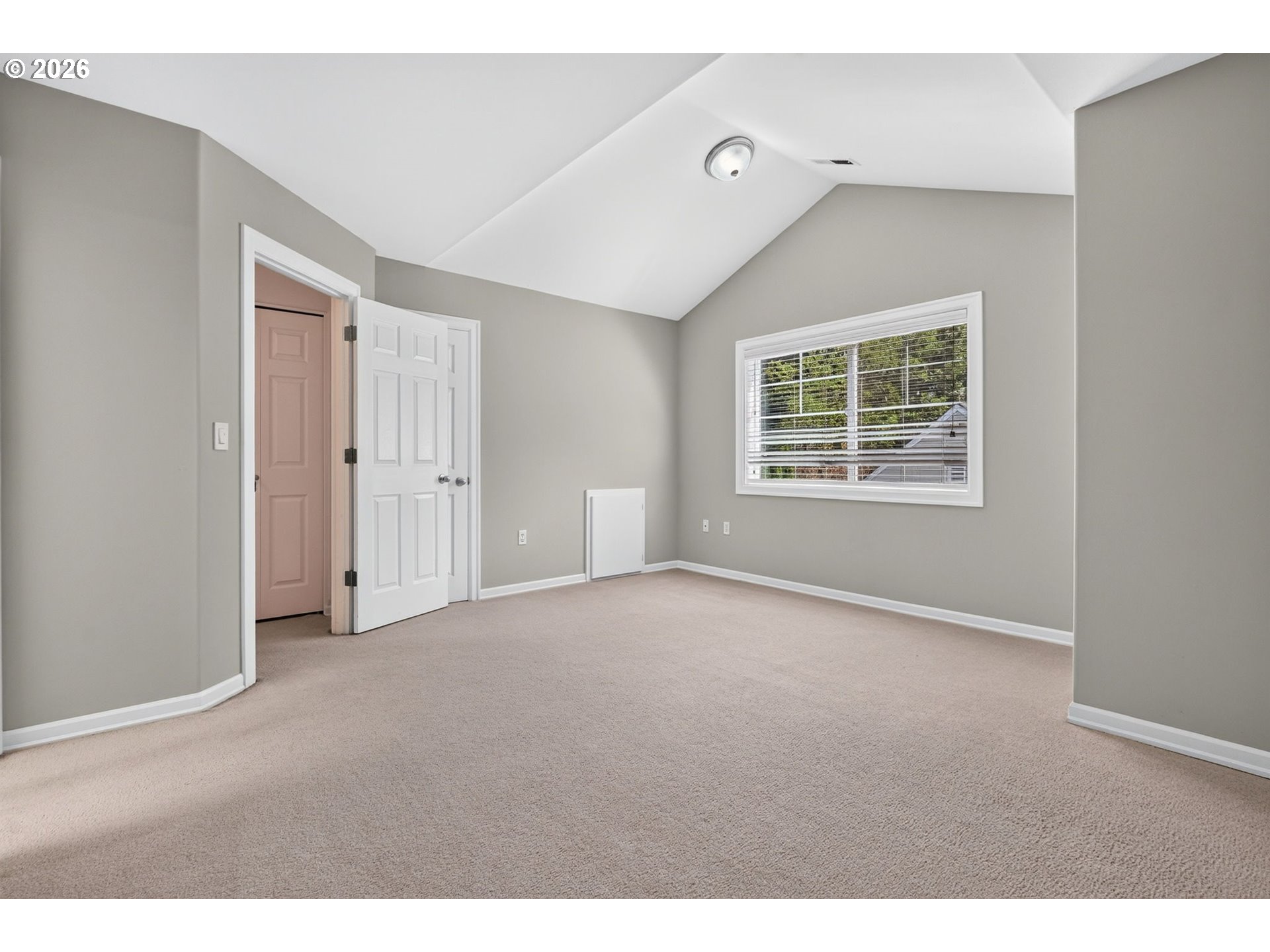 2926 Southwest Texas Street Portland, OR 97219 - Photo 21 of 44