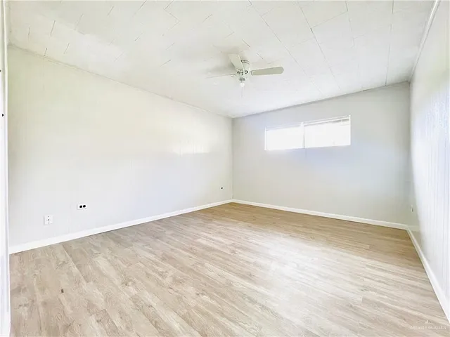 $800 | 1120 Valley View Drive, Unit A1, Weslaco, TX 78596