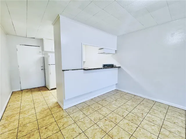 $800 | 1120 Valley View Drive, Unit A1, Weslaco, TX 78596