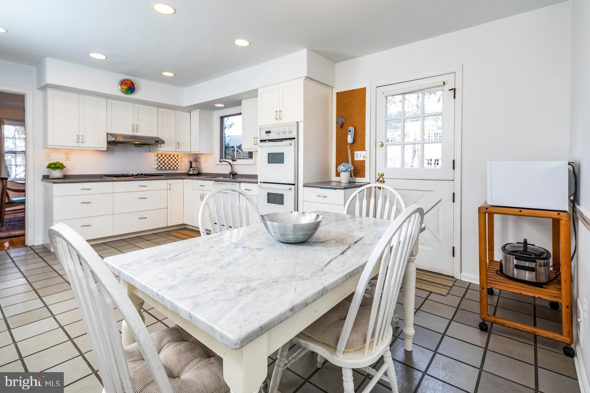 46 Terhune Road Princeton, NJ 08540 - Photo 11 of 36 Kitchen and Breakfast Area