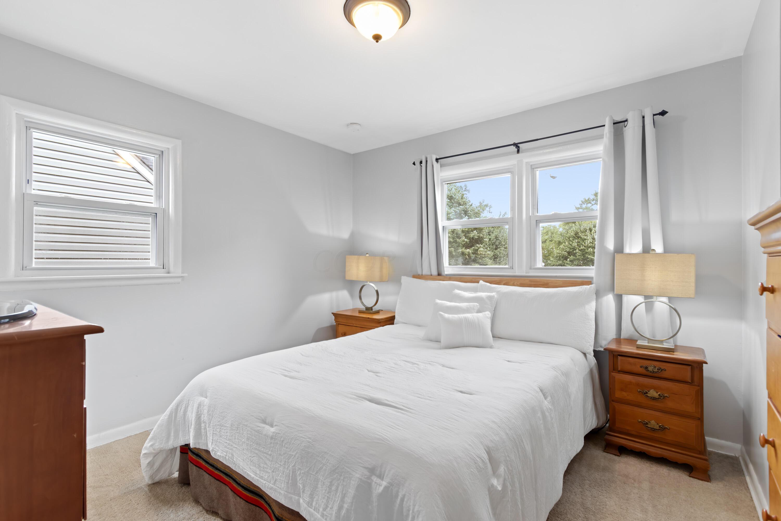 171 South Ashburton Road Columbus, OH 43213 - Photo 12 of 29 171 South Ashburton Road-17.jpg-FULL