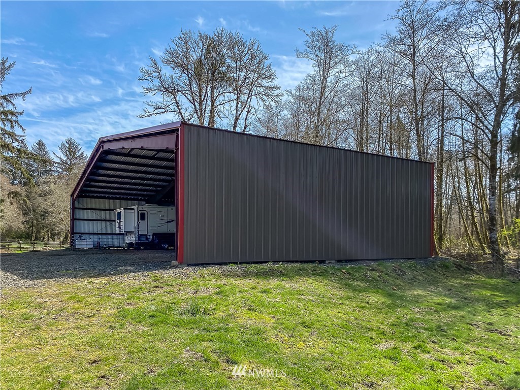 15 South Bank Road Elma, WA 98541 - Photo 26 of 32 a view of a backyard