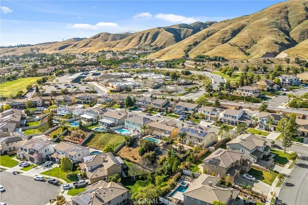 $869,000 | 33741 McKenny Place, Yucaipa, CA 92399