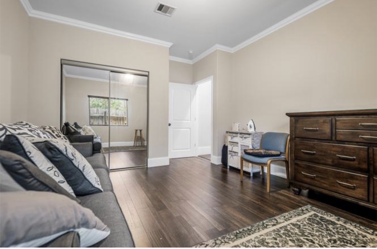 2526 Perez Road Pasadena, TX 77502 - Photo 27 of 31 bedroom