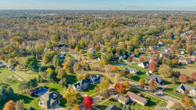 $369,875 | 800 Stetson Street, Tecumseh, MI 49286