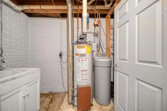 $369,875 | 800 Stetson Street, Tecumseh, MI 49286