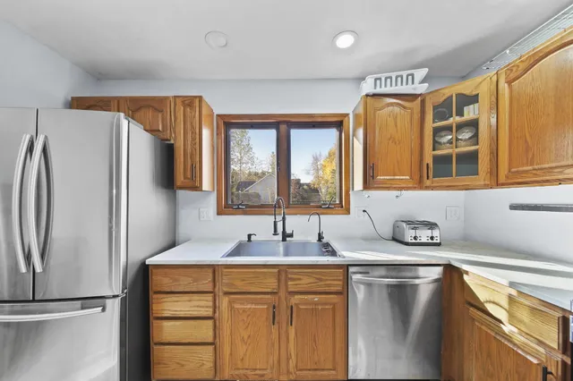 $369,875 | 800 Stetson Street, Tecumseh, MI 49286