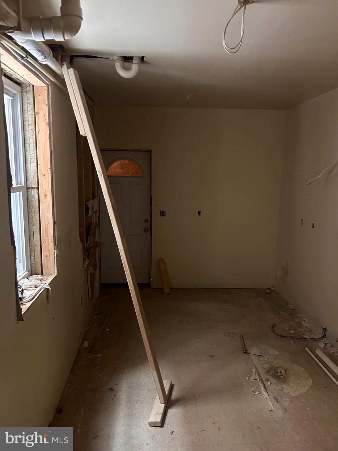 431 South Smallwood Street Baltimore, MD 21223 - Photo 2 of 3